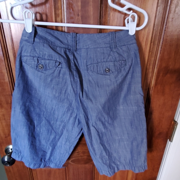 Dockers ChambrayShorts - Picture 5 of 6
